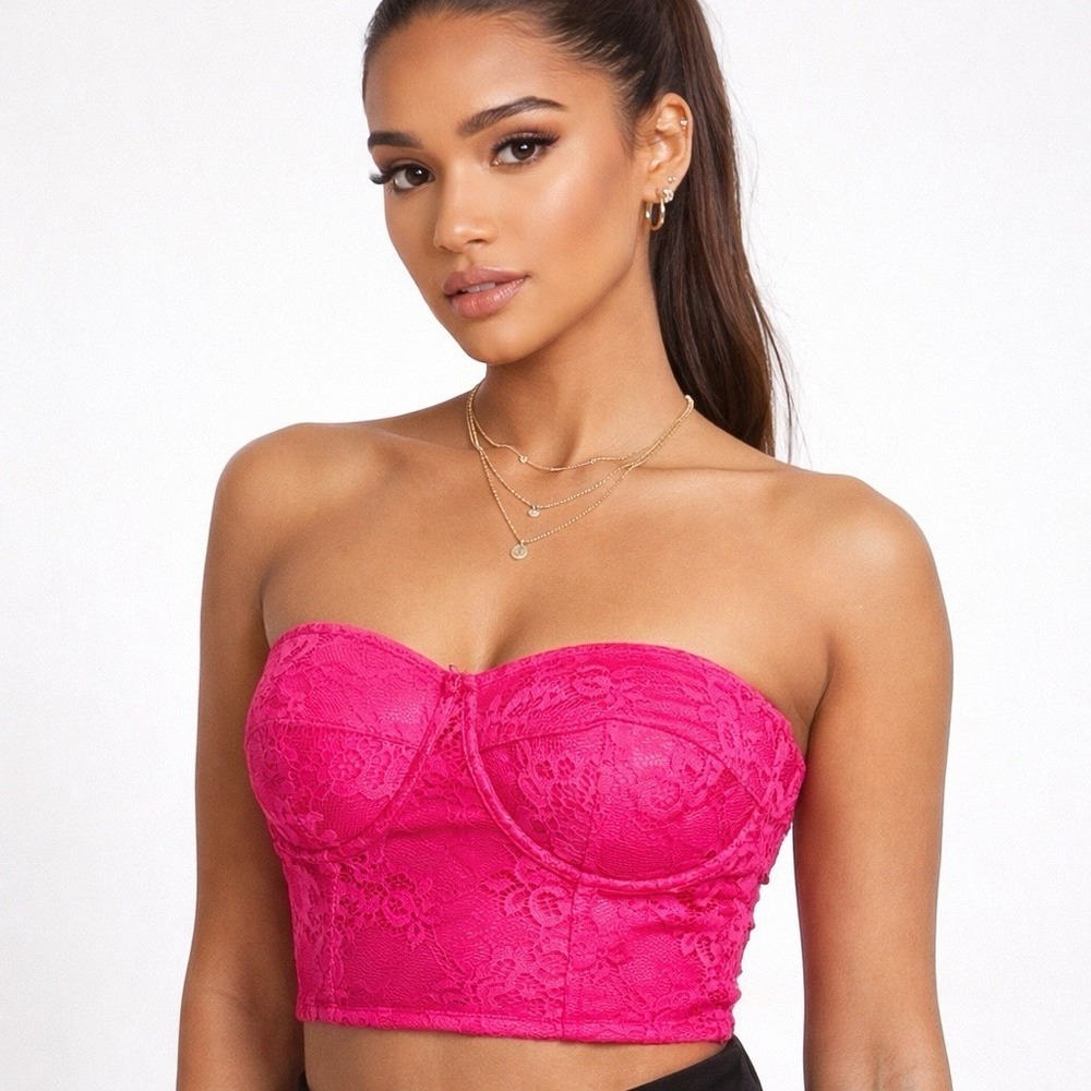 PrettyLittleThing Plus Hot Pink Lace Cup Detail Bandeau Corset Top NWT Size 16‎